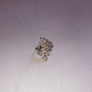 Silver leaf ring